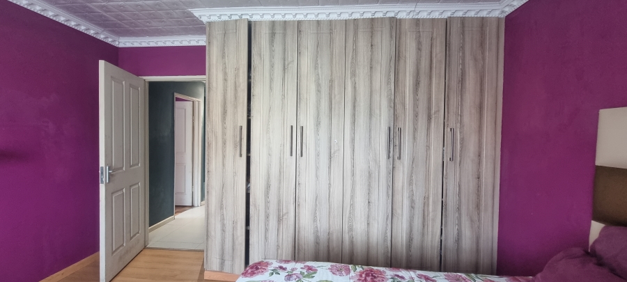 4 Bedroom Property for Sale in Amalinda Eastern Cape